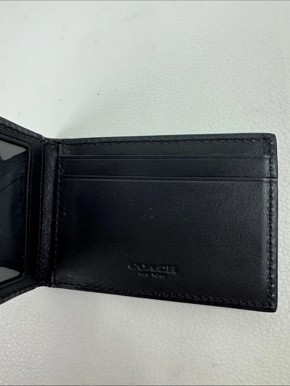 Coach Black Embossed Signature Leather Card Holder wallet ID pocket New